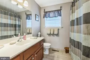 900 Ruby Cir, Gilbertsville, PA 19525 - Photo 12