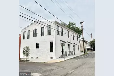 151 N York Street #C, Pottstown, PA 19464 - Photo 2