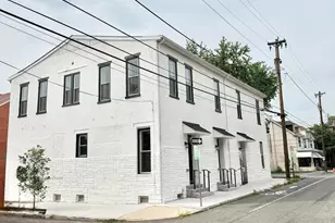 151 N York St, Pottstown, PA 19464 - Photo 2