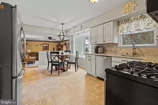 701 Quail Cir, Hatfield, PA 19440 - Photo 4