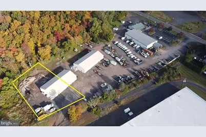 70 Hatfield Pike #BUILDING 4, Souderton, PA 18964 - Photo 1