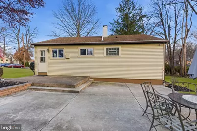 110 Warren Street, Willow Grove, PA 19090 - Photo 36