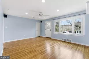 110 Warren St, Willow Grove, PA 19090 - Photo 6