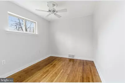 110 Warren Street, Willow Grove, PA 19090 - Photo 16