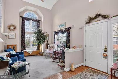 375 Belcourt Way, Harleysville, PA 19438 - Photo 2