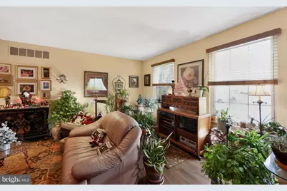 119 Susan Constant Court #19, Norristown, PA 19401 - Photo 4