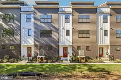 948 Riverplace Drive #48, Conshohocken, PA 19428 - Photo 2