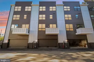 948 Riverplace Dr, Conshohocken, PA 19428 - Photo 46