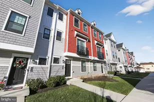 321 Chestnut St, Collegeville, PA 19426 - Photo 2