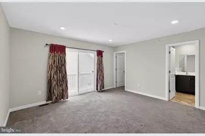 70 Continental Way, Bridgeport, PA 19405 - Photo 6