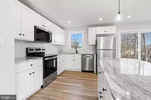 107 Maple Ave, Willow Grove, PA 19090 - Photo 8