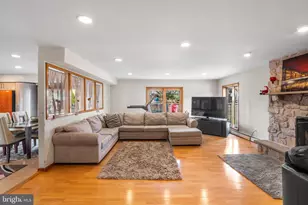 509 Long Ln, Huntingdon Valley, PA 19006 - Photo 22