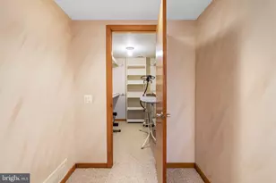 509 Long Ln, Huntingdon Valley, PA 19006 - Photo 32