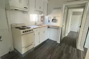 17 W 4th St, Lansdale, PA 19446 - Photo 4