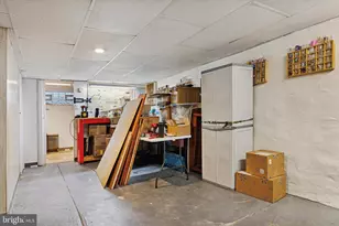 6329 E Valley Green Rd, Flourtown, PA 19031 - Photo 22