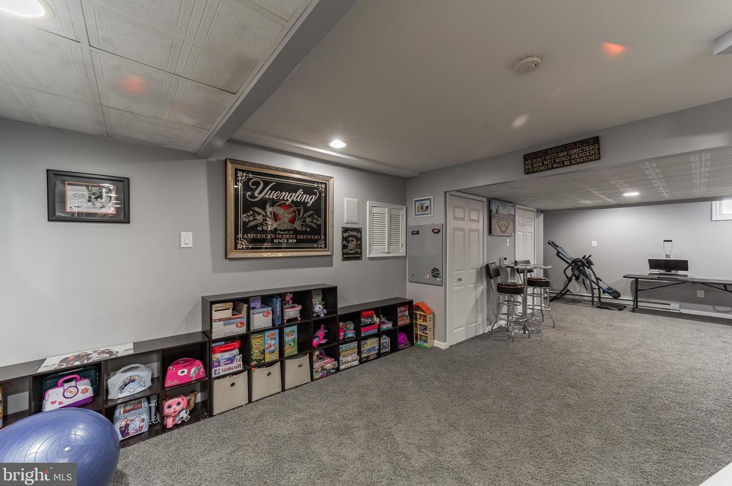 86 Pne Hurst Dr, Pottstown PA 19464-7205 exterior