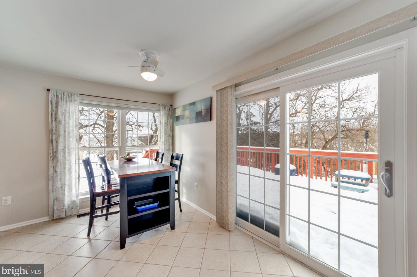 86 Pne Hurst Dr, Pottstown PA 19464-7205 exterior