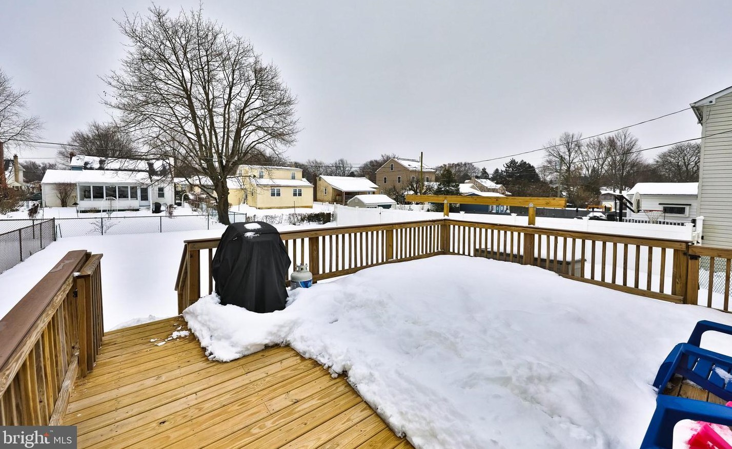 915 Garfield Ave, Ardsley PA 19038-1814 exterior