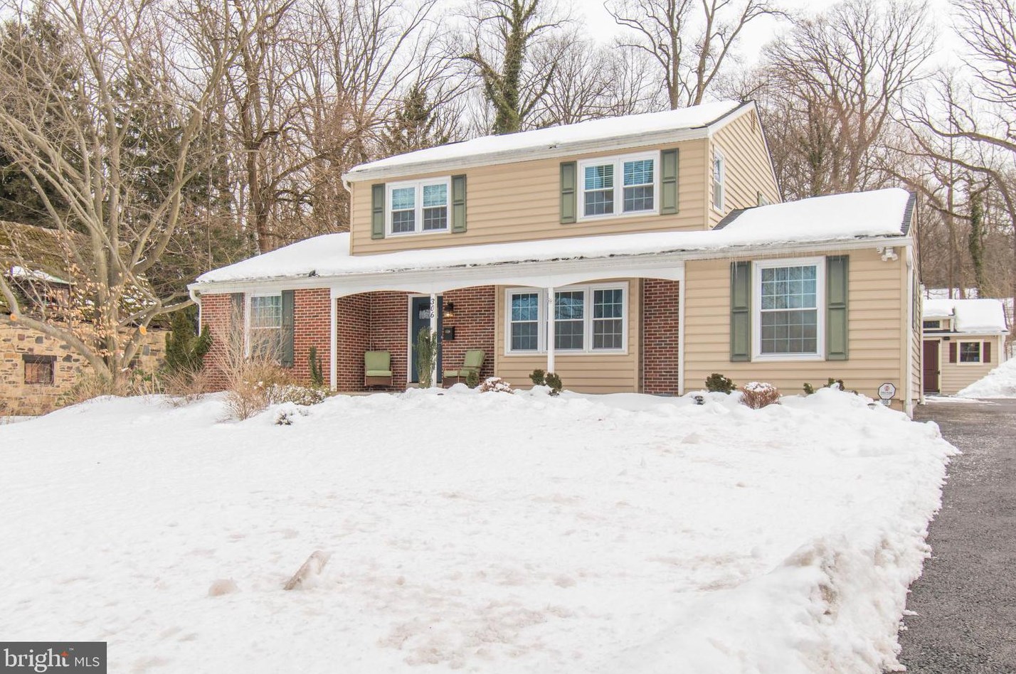 306 Station Ave, Ardsley, PA 19038-1415