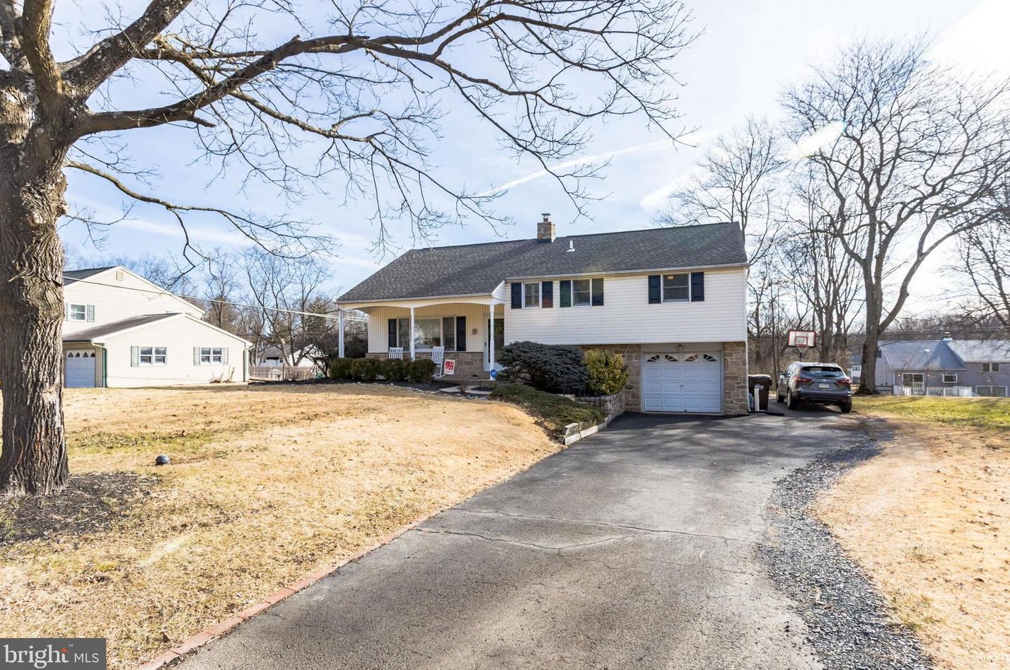 313 Upper Valley Rd, North Wales, PA 19454-2446