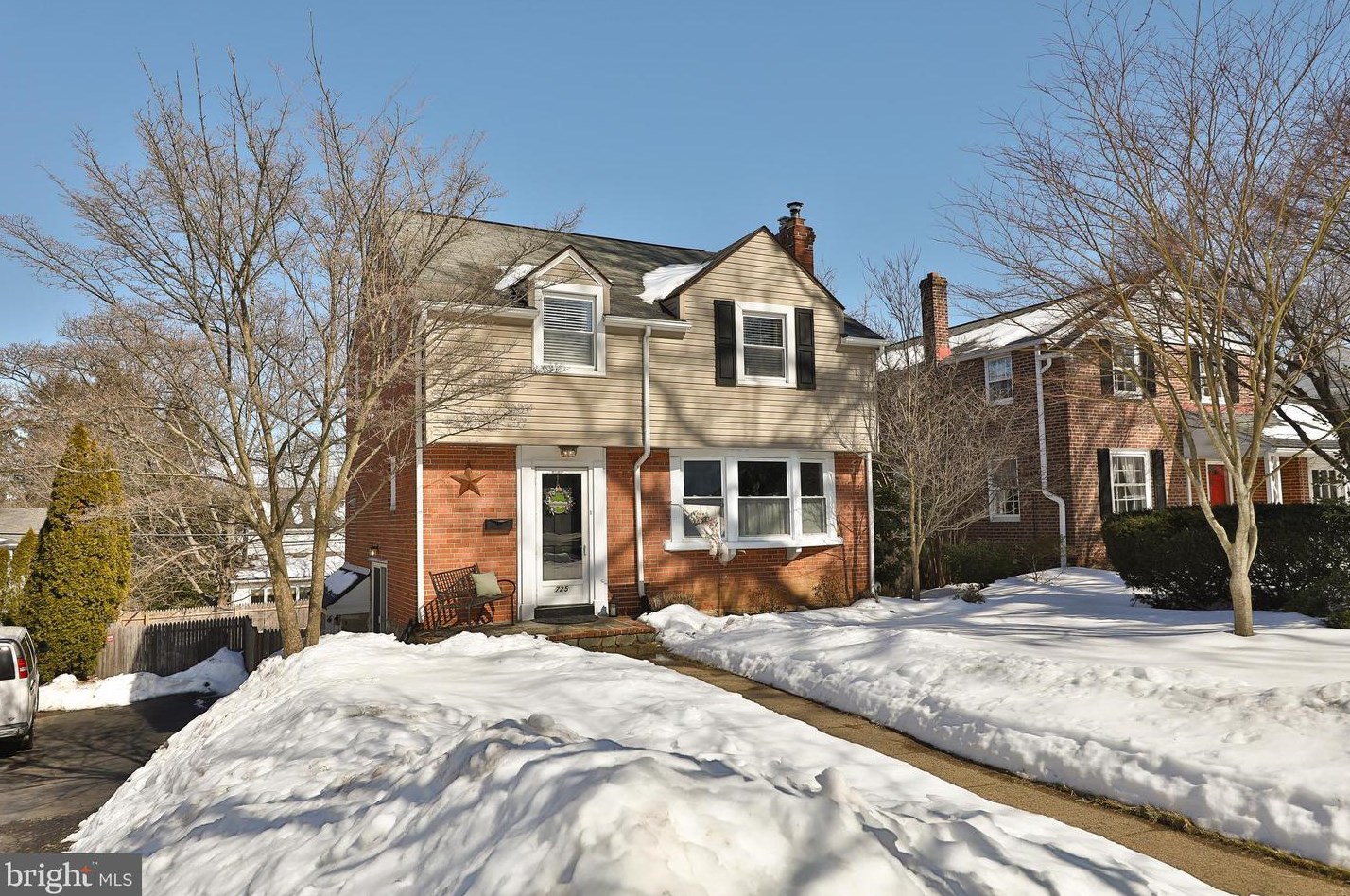 725 Brooke Rd, Ardsley, PA 19038-1513