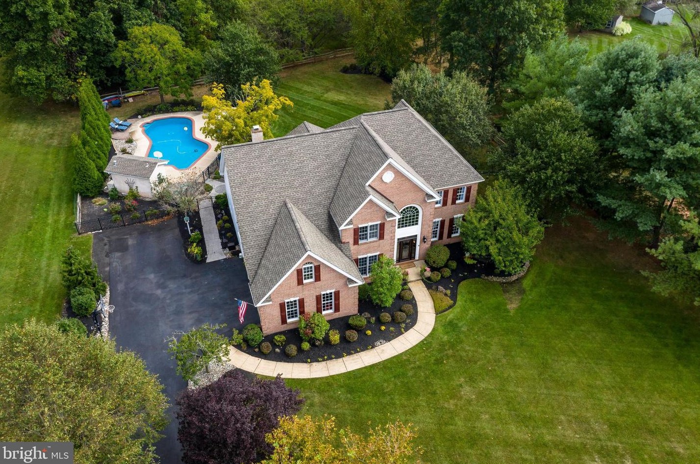 832 Palomino Dr, Collegeville, PA 19426