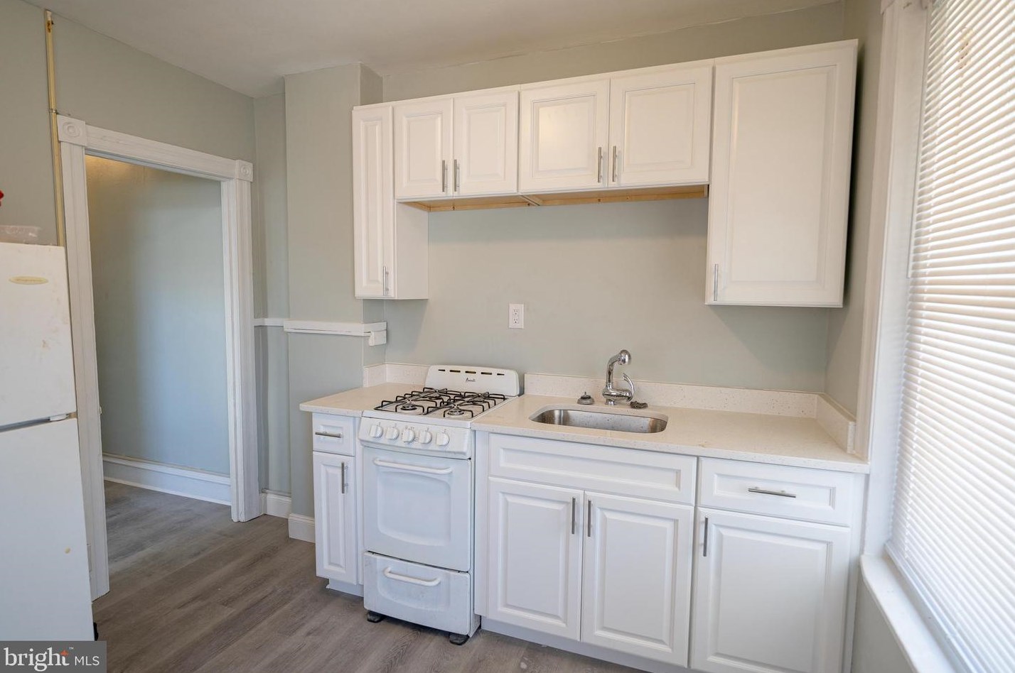 62 E 4th St #apt 3, Norristown, PA 19405