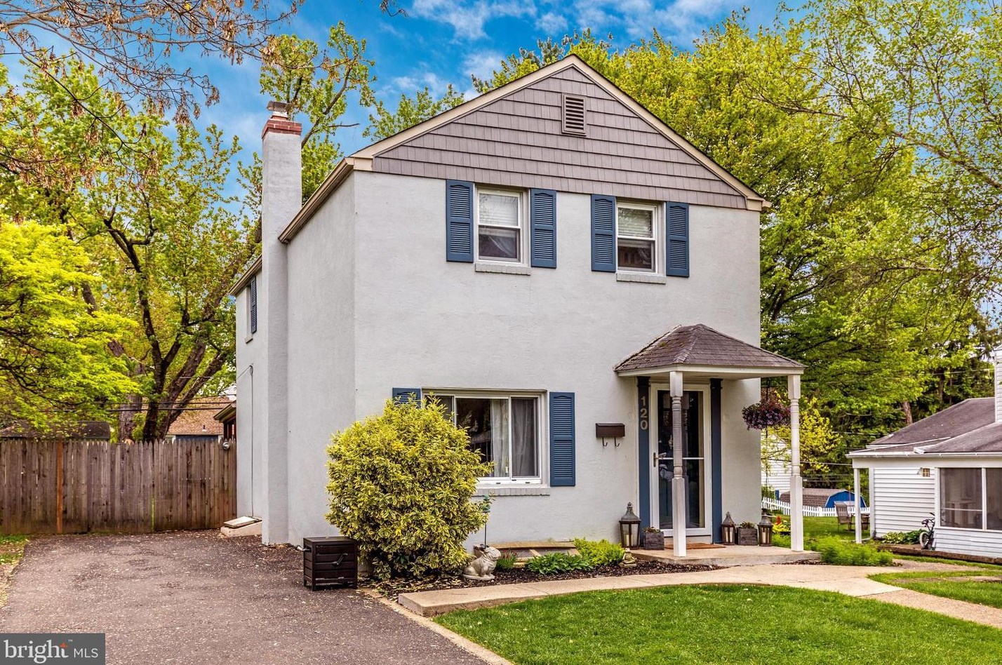 120 Lyster Rd, Oreland, PA 19075-1912