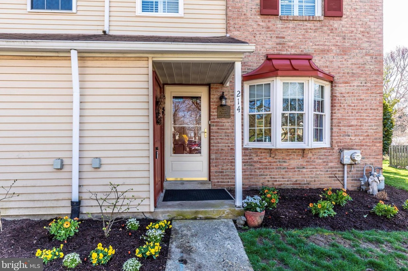 214 Brookwood Dr, Prospectville, PA 19002
