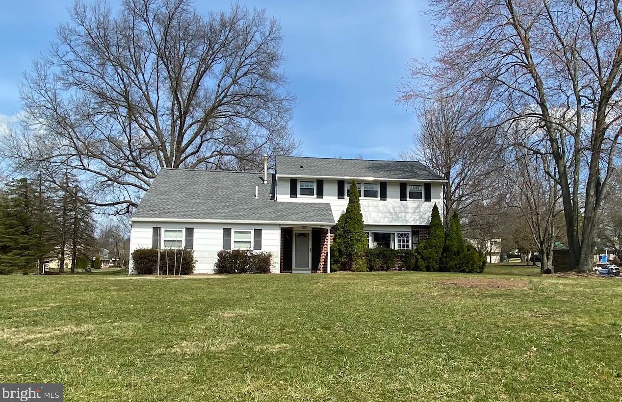 119 Azalea Pl, North Wales, PA 19454-1703