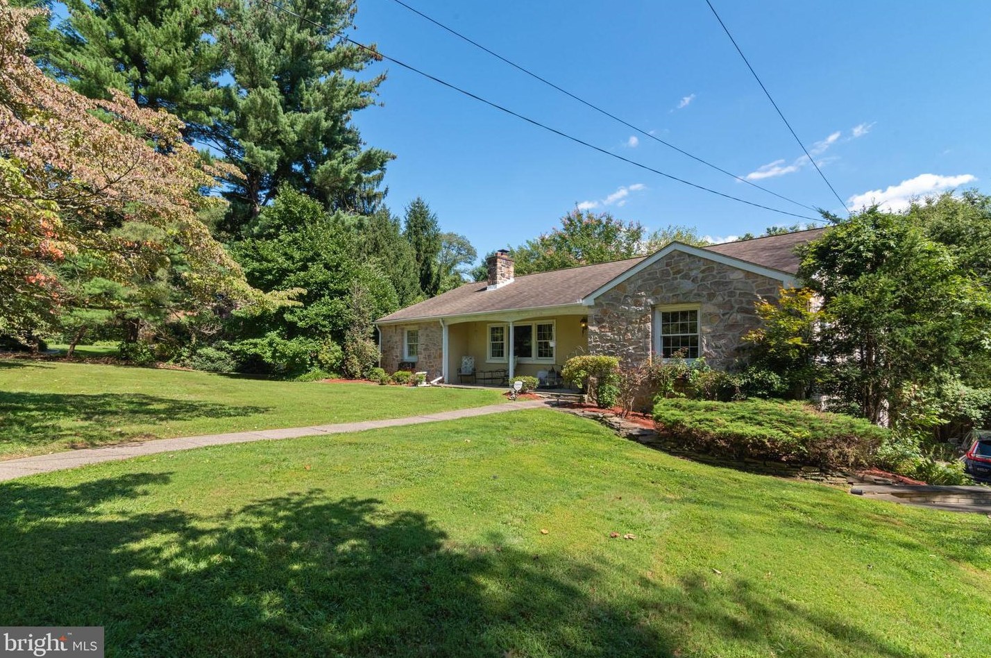 1345 Old Ford Rd, Huntingdon Valley, PA 19006