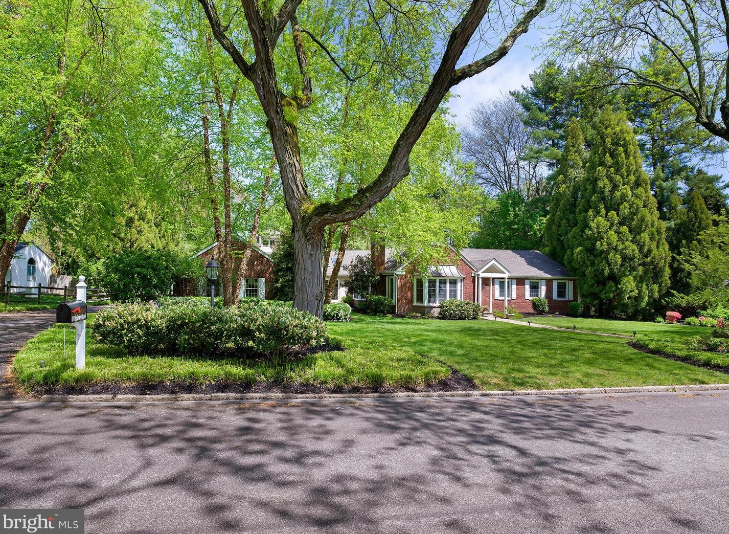 601 Fairview Rd, Penn Valley, PA 19072-1415