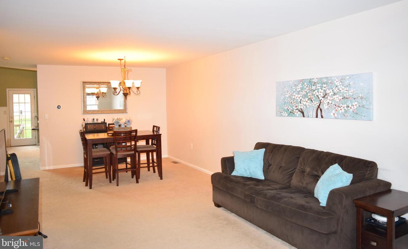 337 Wheatfield Cir, Hatfield, PA 19440-3092