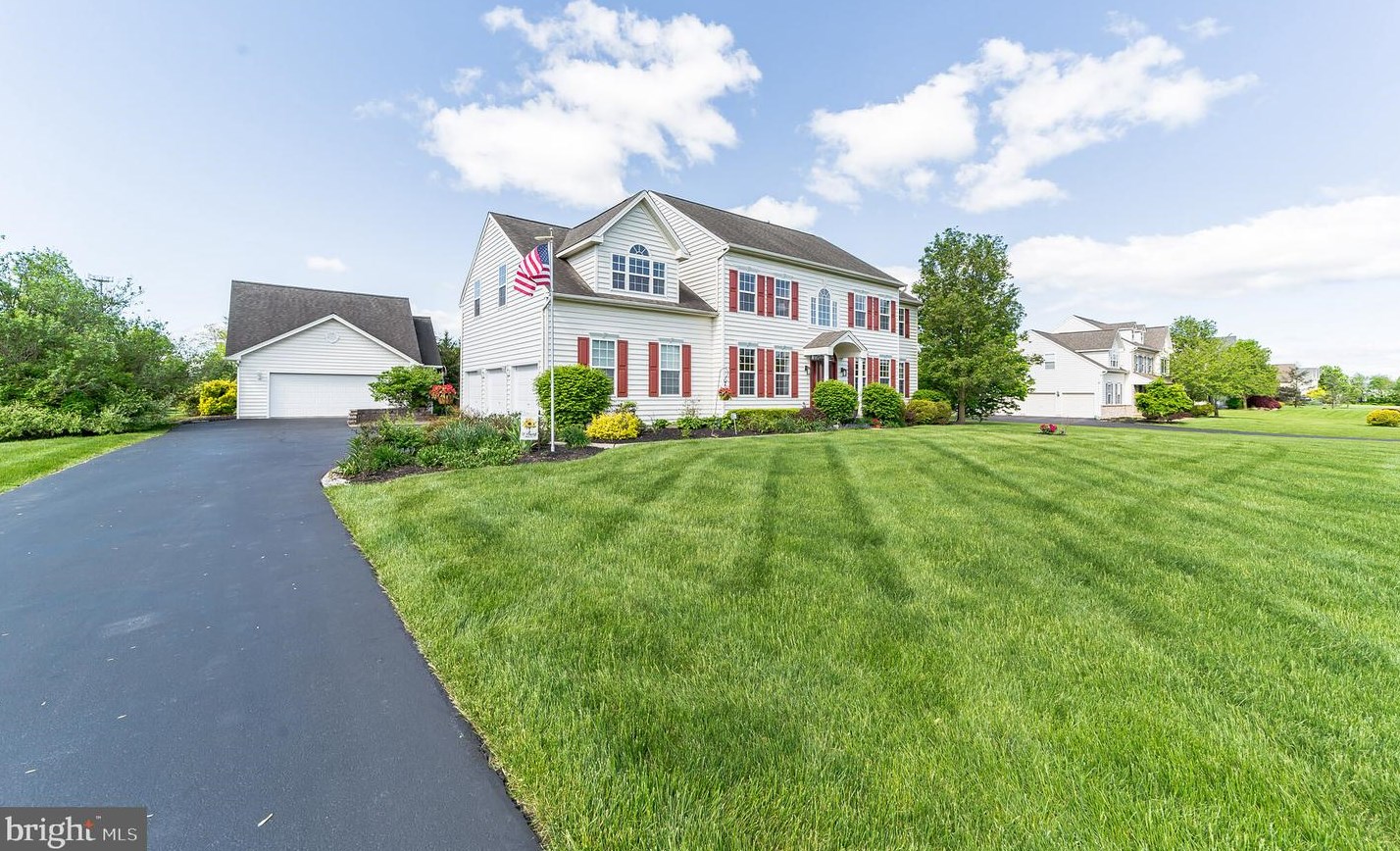 109 Sunny Brook Rd, Limerick, PA 19468