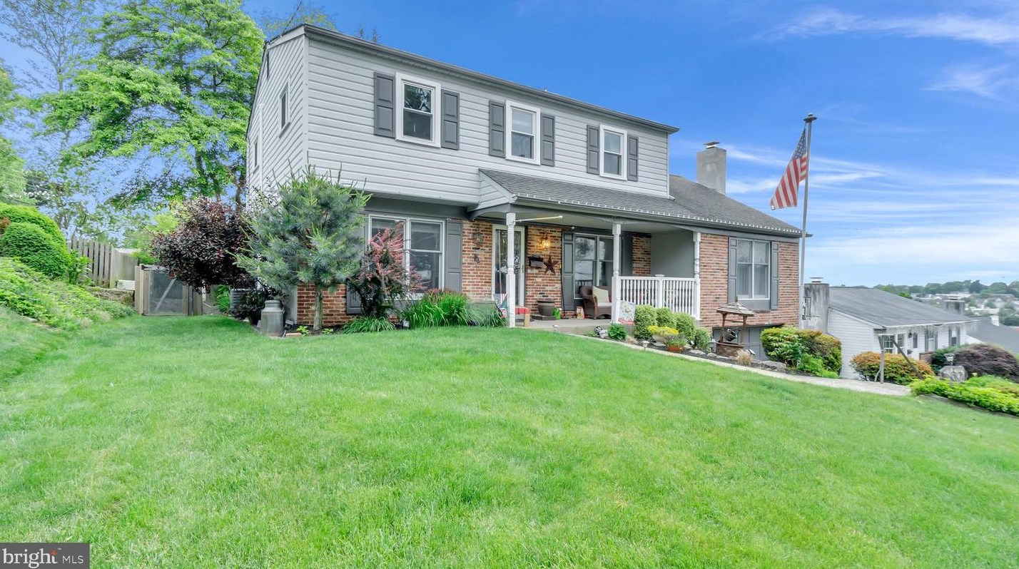 20 Everett Ave, Willow Grove, PA 19090