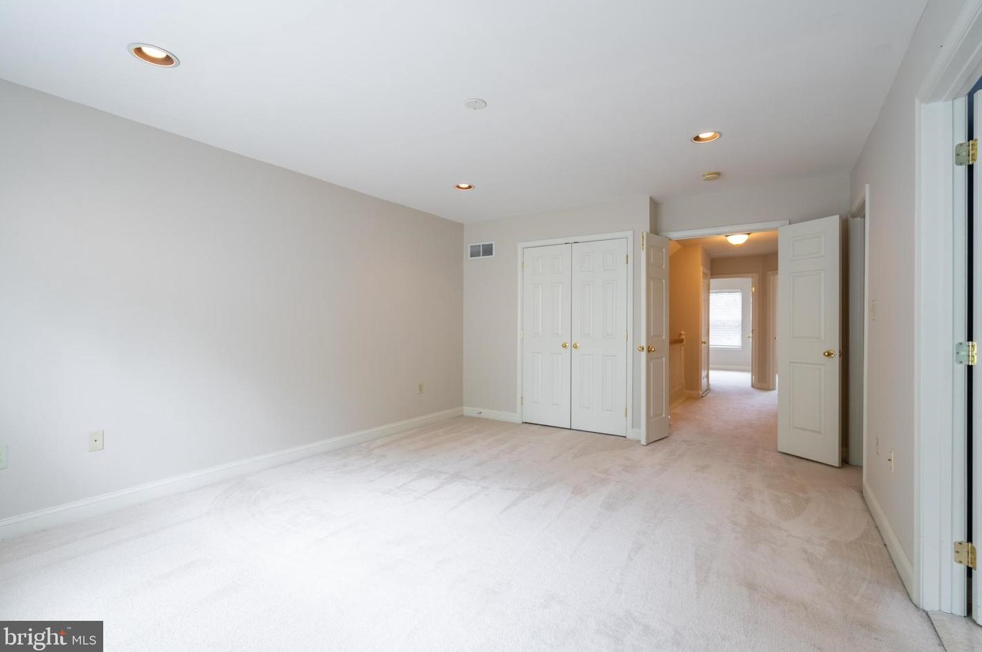 11 Arbor Cir, Colmar PA  18915-9608 exterior