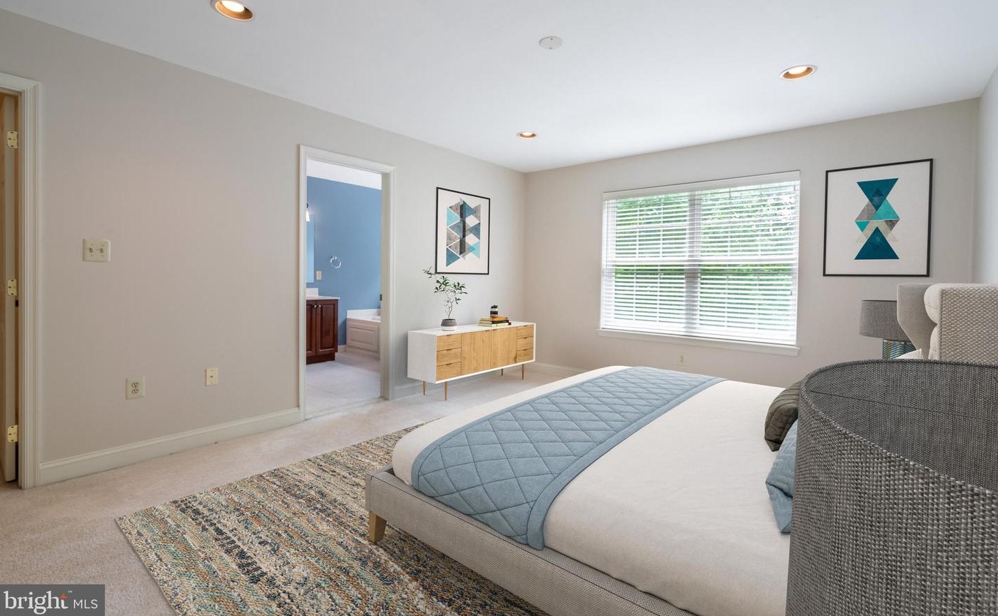 11 Arbor Cir, Colmar PA  18915-9608 exterior