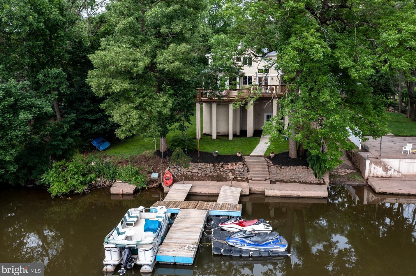 41 W Indian Ln, Norristown, PA 19403