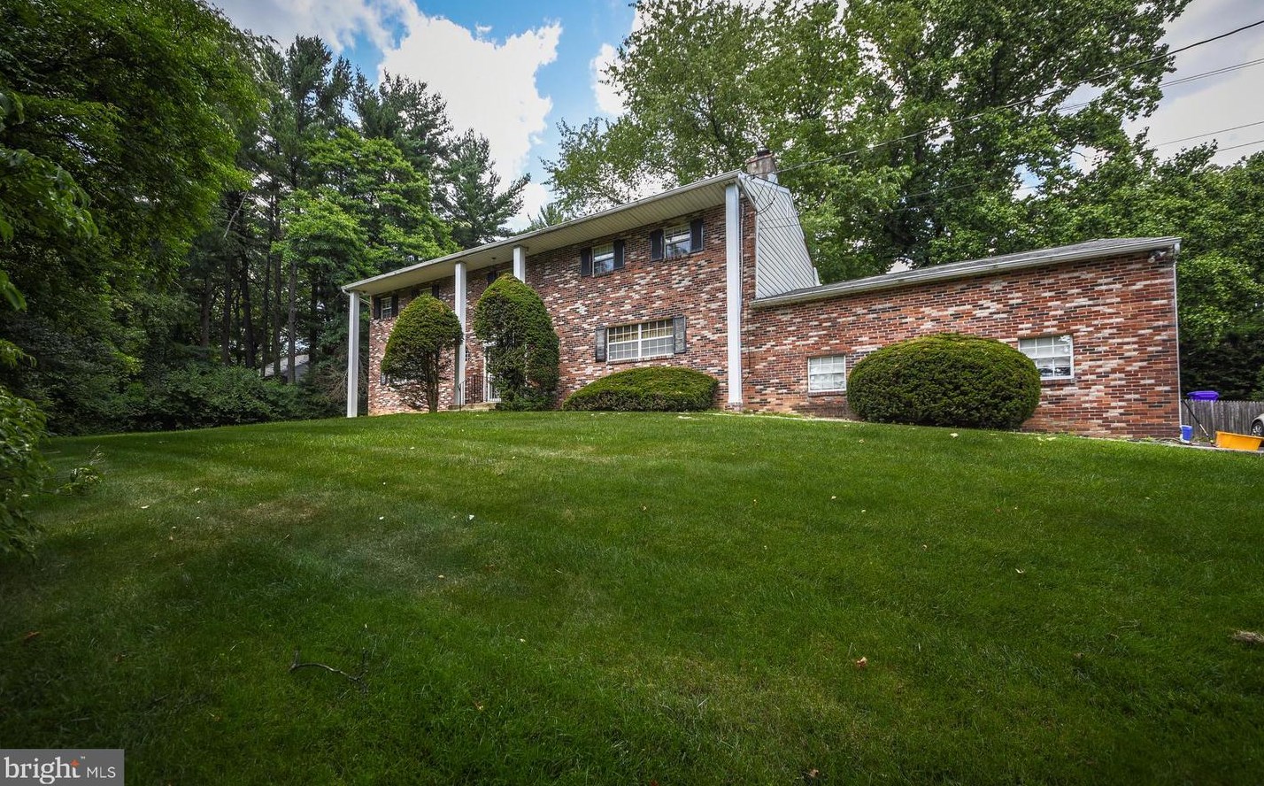 1401 Panther Rd, Wyncote, PA 19095
