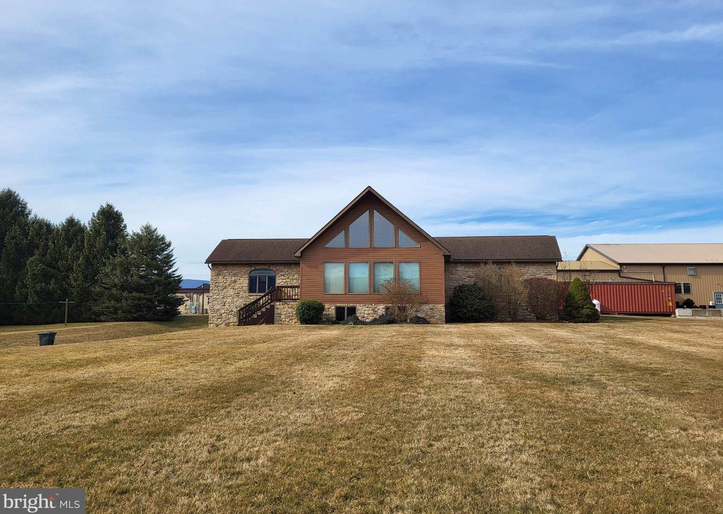 45 Liberty Ln, Shraders, PA 17084