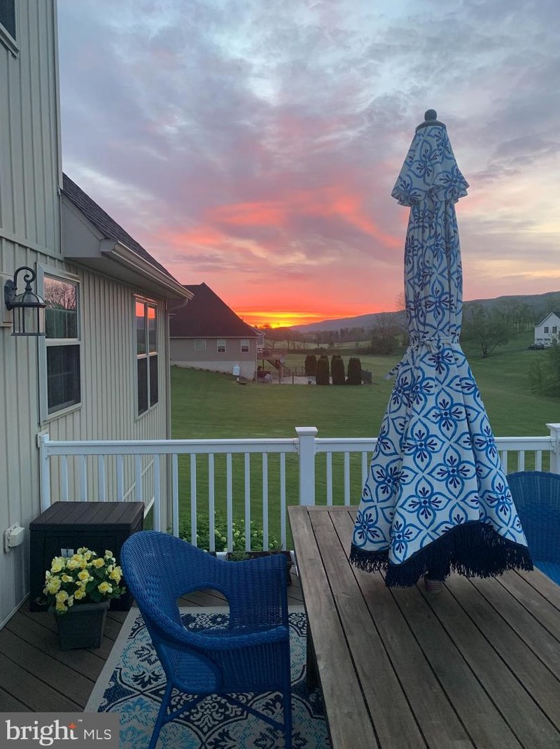 103 Copper Ln, Shraders, PA 17084