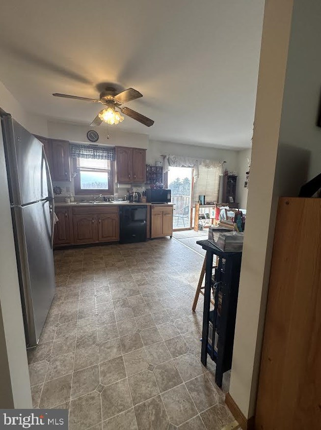 1 Betty Cir, Shraders, PA 17084