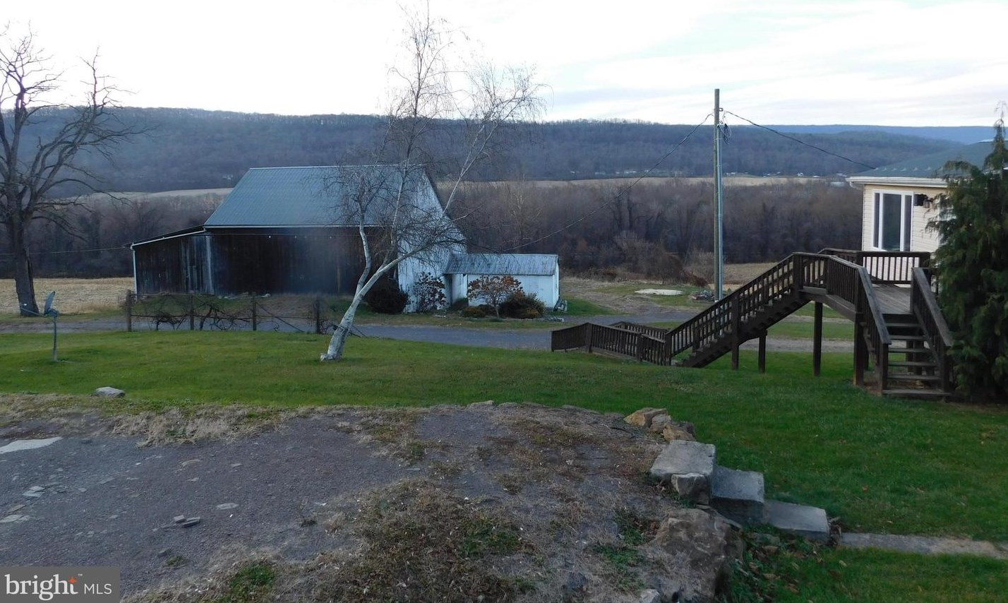 1057 River Rd, Ryde, PA 17051