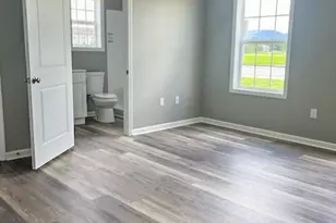 20 Pacific Ave, Milroy, PA 17063 - Photo 6