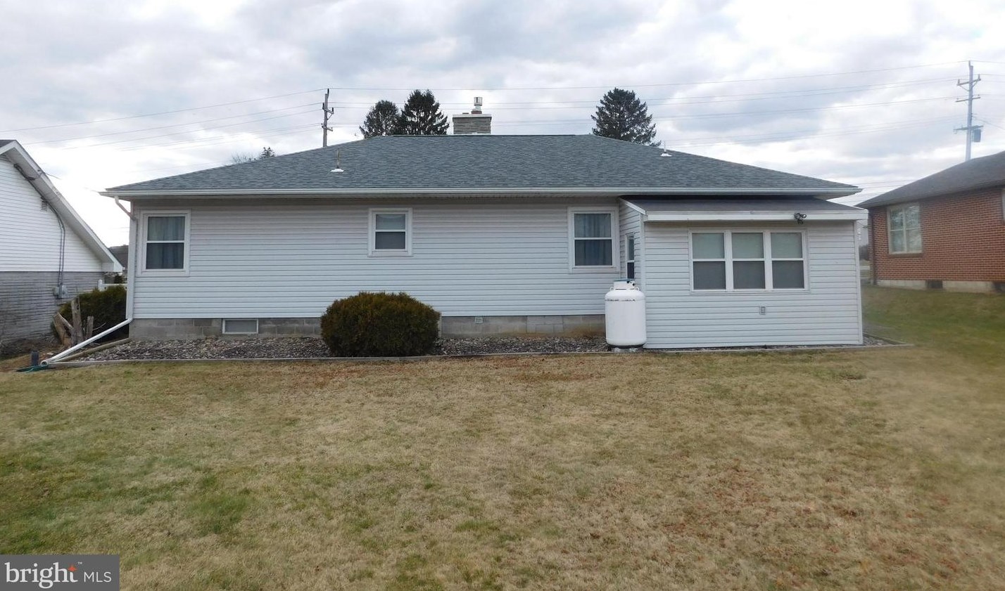 4287 Old Us Highway 322, Shraders, PA 17084-8710