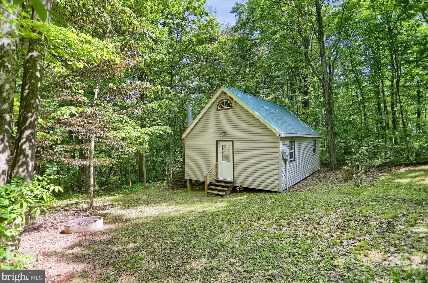 263 Overlook Dr, Ryde, PA 17051-8687