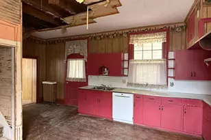 20 N Market St, Mc Veytown, PA 17051 - Photo 14