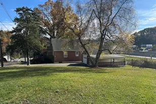 11 1st St, Lewistown, PA 17044 - Photo 30