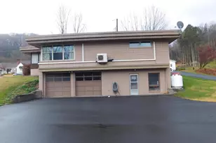 19 Ort Valley Rd, Lewistown, PA 17044 - Photo 2