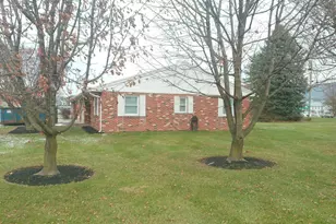 16 W Hale St, Lewistown, PA 17044 - Photo 4